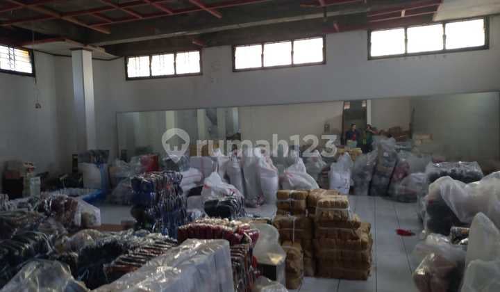 Disewa Ruko 4 Lantai Di Pusat Kota Ciateul