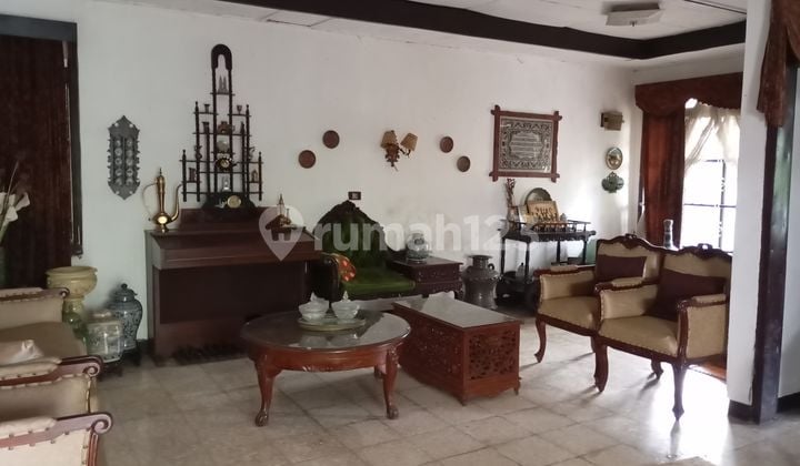 House in Sayap Margahayu