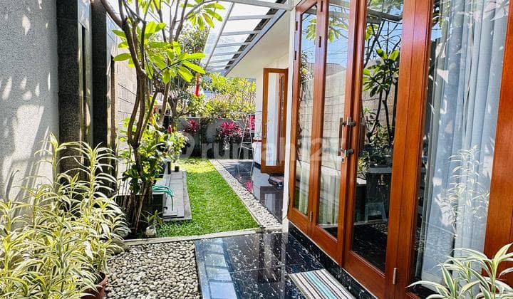 Dijual Rumah Posisi Hook Di Sayap Buahbatu