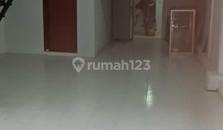 Disewa Rumah Kecil Paviliun Di Suryalaya