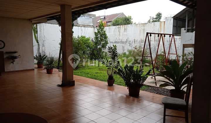Dijual Rumah 2 Lantai Di Sayap Batununggal