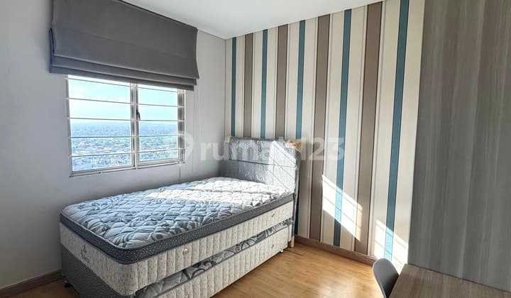 Disewakan Apartemen De Residence Pakuwon Indah