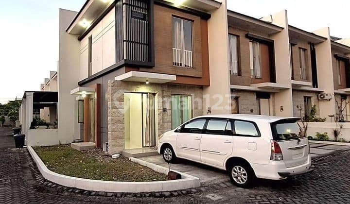 DIJUAL / DISEWAKAN RUMAH GREENLAND CLUSTER GARBERA GRESIK