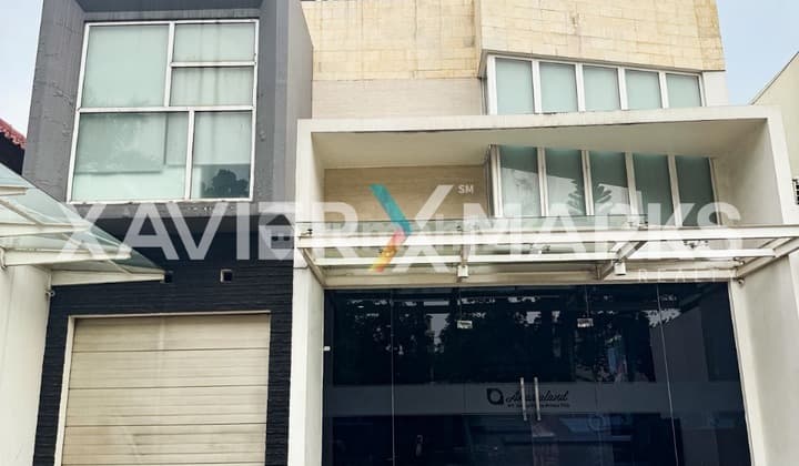 Dijual Bangunan Kantor Full Furnsihed 3 Lantai Jl Raya Anggrek Loka Bsd City Tangerang