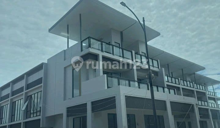 For Sale 3-Story Shophouse Hook Sorrento Grande Gading Serpong Tangerang