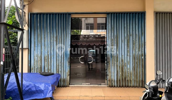 Ruko 4 Lantai SHM Bintaro Persada Jakarta Selatan - Siap Pakai, LT 95 / LB 300, 4,2M Nego