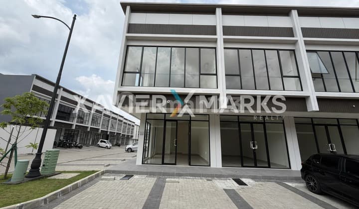 For Sale / For Rent: Hook Shop House, Sorrento East, Gading Serpong, Tangerang