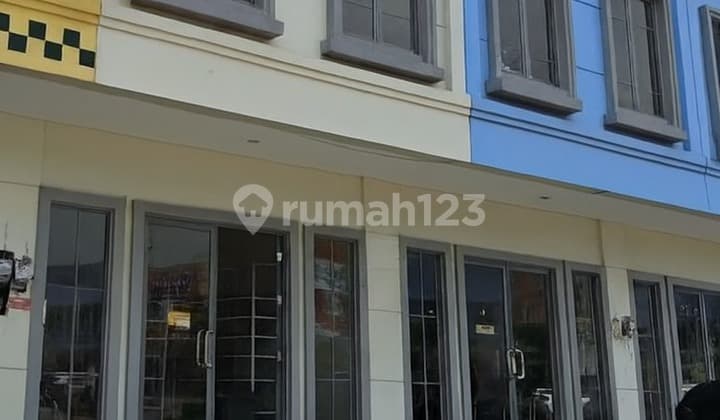 Termurah! Ruko 2 Lantai Hadap Jalan Maggiore Grande Gading Serpong - 3,6M Nepis SHM