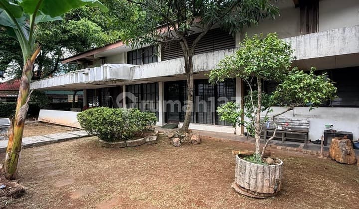 Rumah Hitung Tanah Hoek Pondok Indah - LT 940 M², SHM, Harga Nego