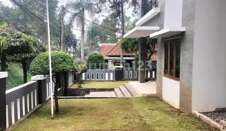 Rumah Mewah HOOK di Kawasan Asri Setiabudi Geger kalong Bandung