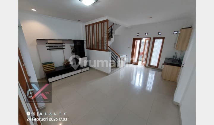 Rumah 3 Lantai SHM bisa KPR di Sayap Ir.h.djuanda Dago Bandung