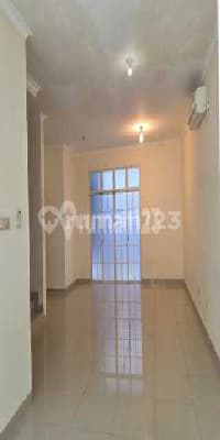 Disewakan Rumah Pik 1 Cluster Garden Unfurnished+2ac Ukuran 8x17