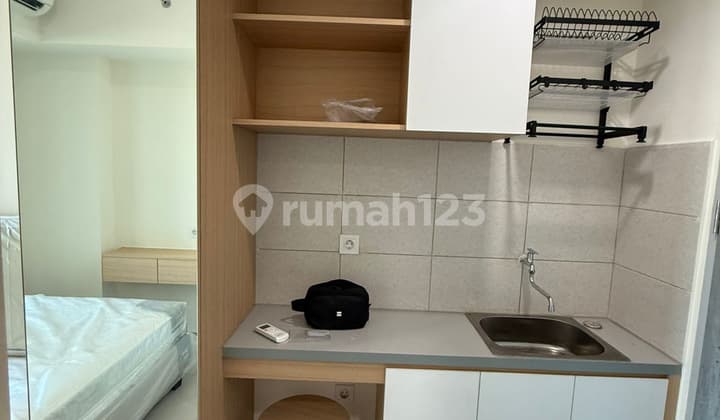 Disewakan Apartemen Osaka Riverview Pik 2 Studio Full Furnished