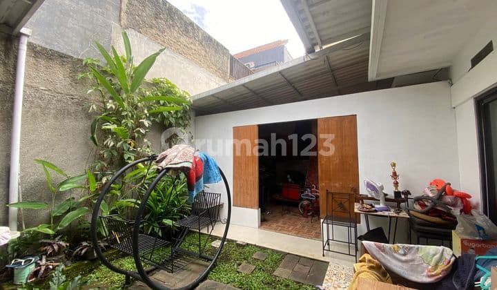 Rumah Dengan Fasilitas Lengkap Dan Pemandangan Bagus Dengan Lokasi Yang Strategis