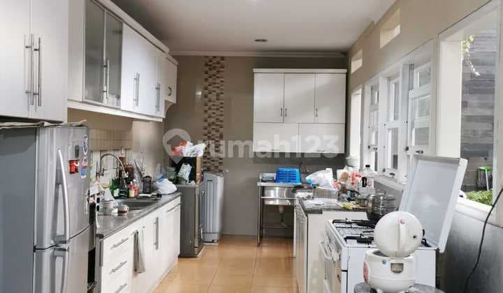 Rumah 2 Lantai Di Kawasan Kbp Dengan Lingkungan Adem Dan Sejuk