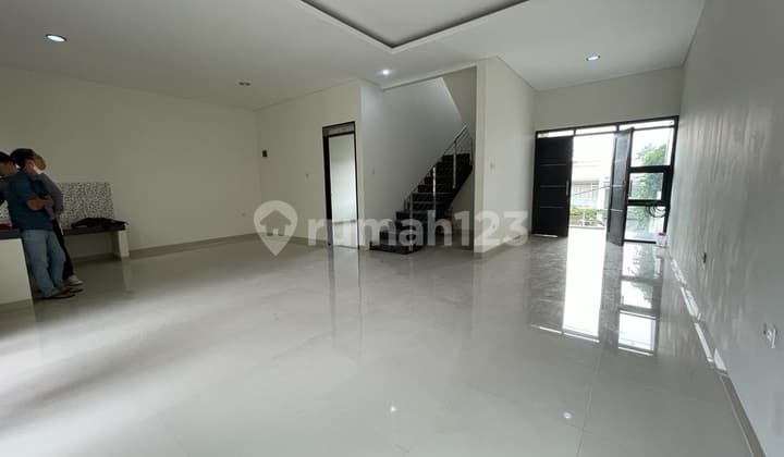 Dijual Rumah 2 Lantai Minimalis Dan Modern Dengan Lingkungan Yang Adem Dan Sejuk Di Bandung Utara