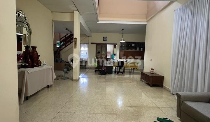 Dijual Cepat Rumah 2 Lantai Bergaya Minimalis Di Bandung Utara Dengan Lingkungan Yang Nyaman Dan Sejuk