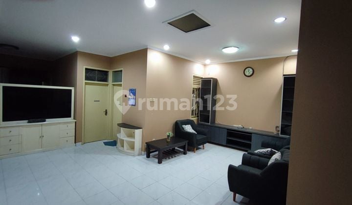 Rumah 2 Lantai Di Kawasan Astanaanyar Dengan Lingkungan Nyaman