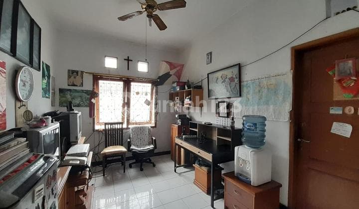 Rumah Bergaya Minimalis Sederhana Di Kawasan Setra Duta Cemara Dengan Lingkungan Yang Sejuk Dan Nyaman