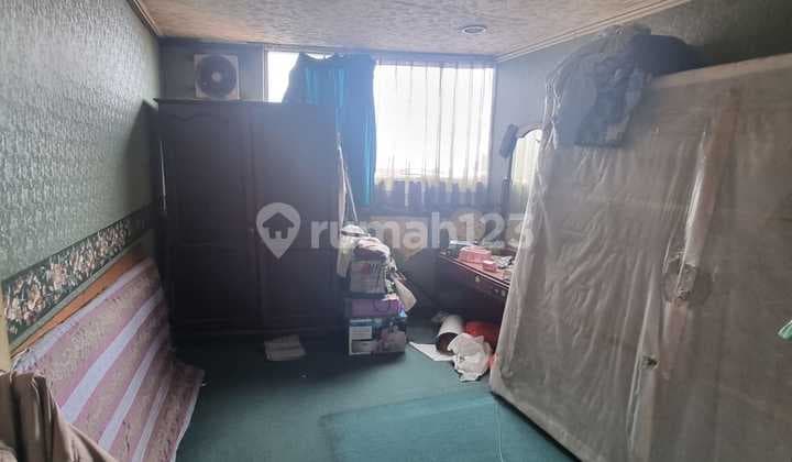 Rumah Nyaman Bergaya Minimalis Dengan Lingkungan Yang Sejuk Di Kawasan Sukajadi