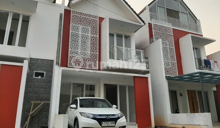 Syariah House 2 Floors Without Bank Flood-Free Near LRT Cikunir