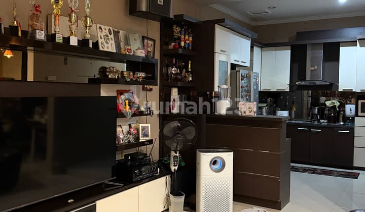 For Rent: Nice House, Ready to Occupy, in Serenade Lake Gading Serpong