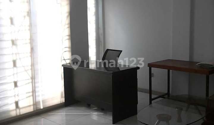 Ruko 3 lantai siap pakai di Pondok Aren