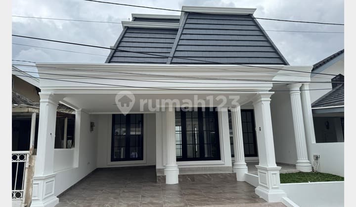 Rumah American Classic 2 lantai siap huni di Bintaro Sektor 5