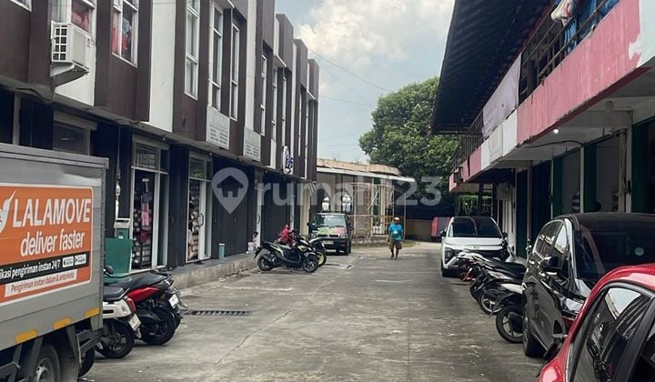 Ruko siap pakai 2 lantai di Cipadu