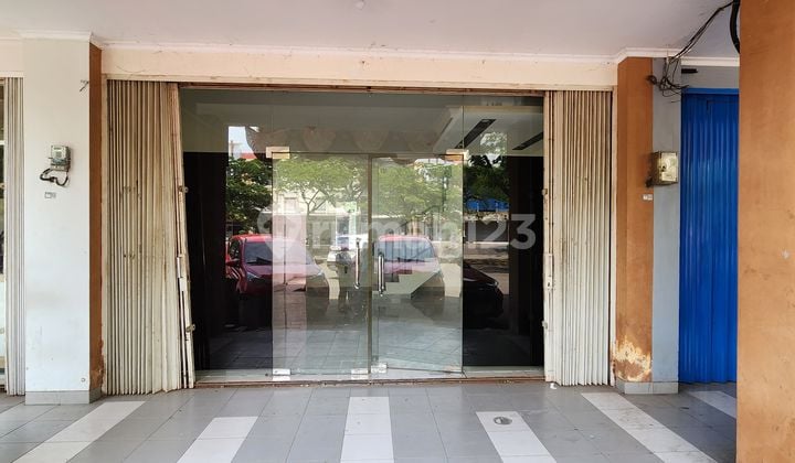 Ready-to-Live Shop House Asia Tropis Harapan Indah Bekasi