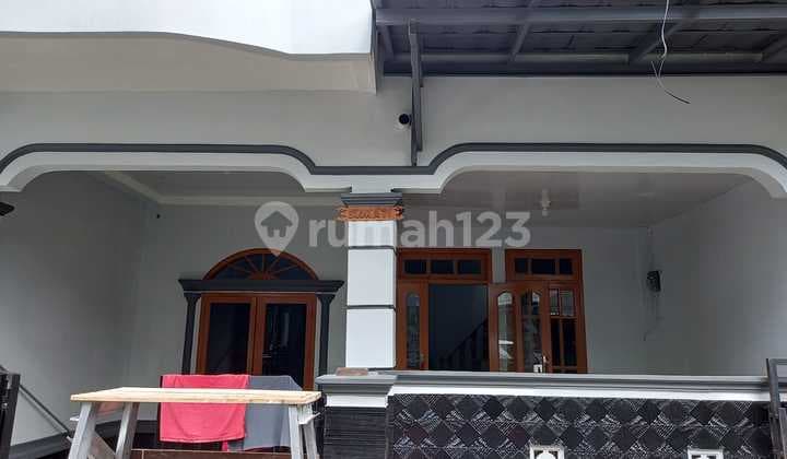 Disewakan Rumah Siap Huni di Pejuang Dekat Harapan Indah Bekasi