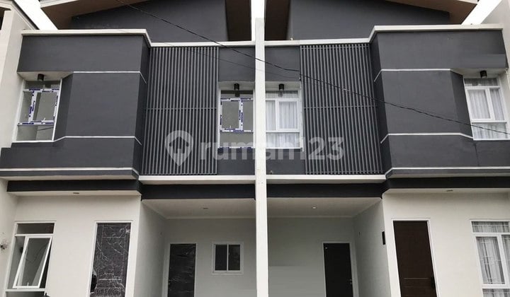 Ready-to-Occupy House, Eligible for Mortgage, Near Toll Road, Pondok Aren Station, South Tangerang