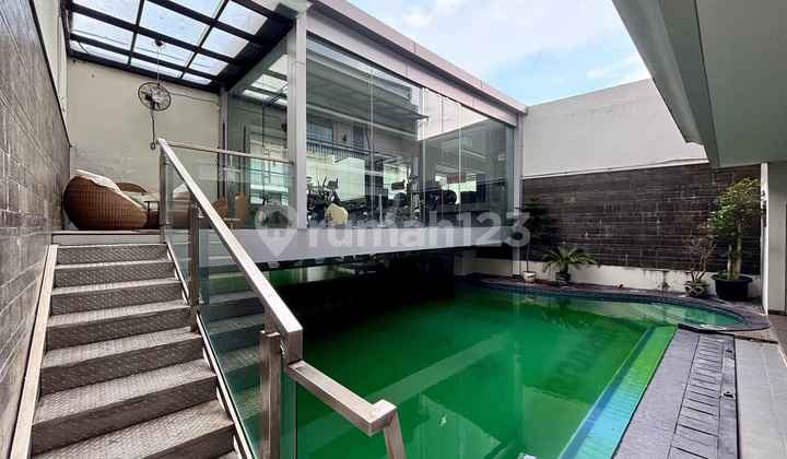 Rumah Mewah Siap Huni, Dekat Eco Park