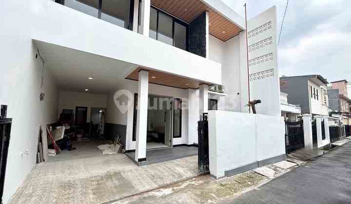 Rumah Siap Huni Semi Furnished