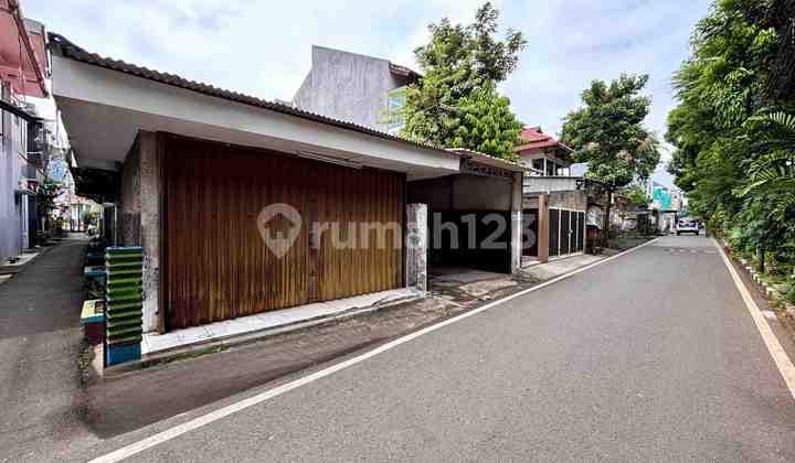 House + Boarding House, One Step to MT Haryono