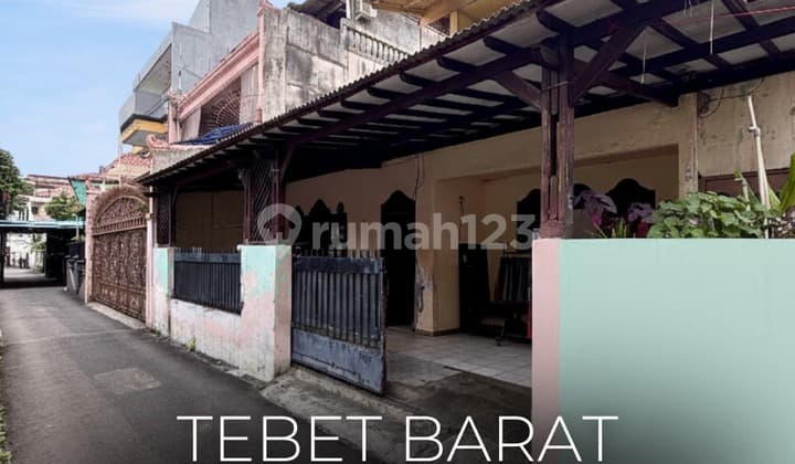 Termurah !! di Jual, Rumah + Kost - Kostan di Tebet Barat, Akses Jalan 1 Mobil, Lokasi Super Strategis, Nego ! !