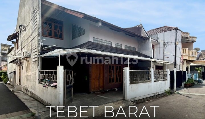 Termurah !! Best Price ! Tebet Barat, Rumah Siap Huni, Depan Taman Akses Jalan 1 Mobil Lebar,Lokasi Strategis, Nego !!