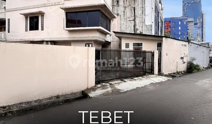 Termurah !! di Jual Ruko Bonus Kost - Kostan, di Tebet - Sahardjo, Akses Jalan 2 Mobil, Cocok untuk Investasi, Nego !