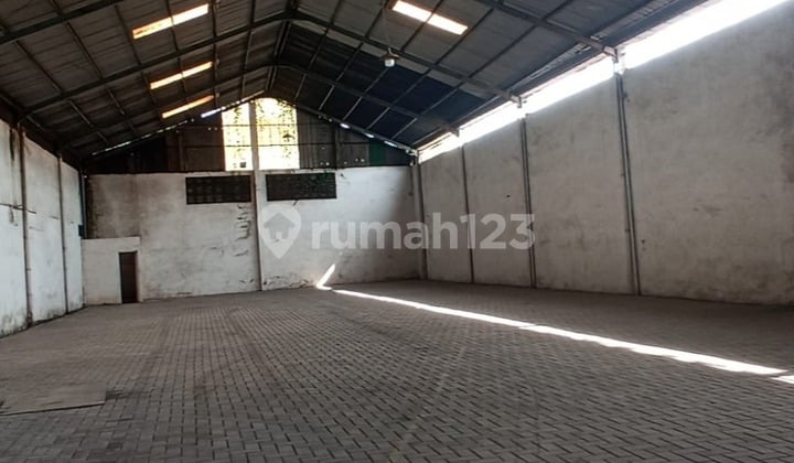 Gudang Strategis Siap Pakai Usaha di Randugarut Mangkang