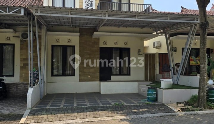 Rumah Eksklusif Siap Huni di Taman Kayangan Cangkiran