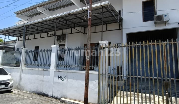 Rumah Ruang Usaha Premium Siap Pakai di Jalan Musi Semarang Timur