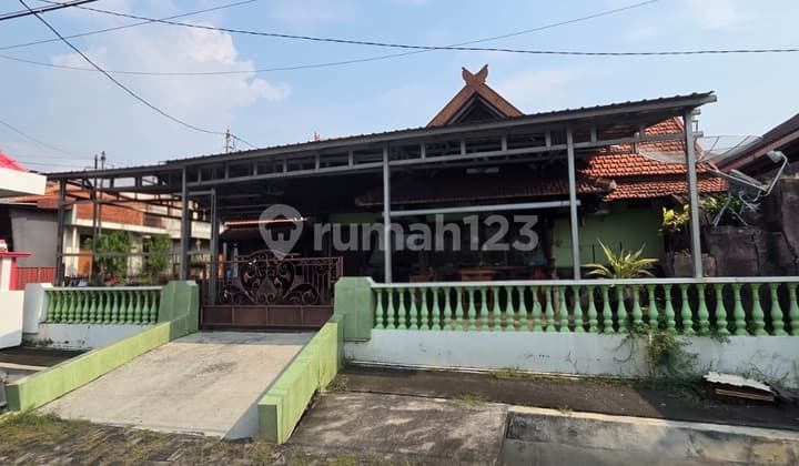 Rumah Strategis Siap Huni Area Prospek di Pusponjolo Selatan