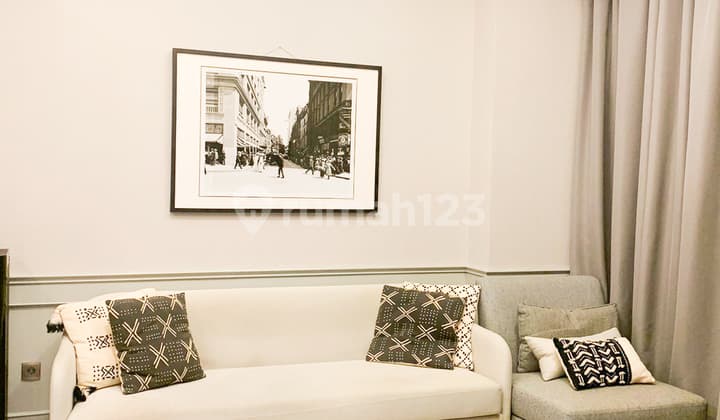 For Rent District 8 Senopati 1 Bedroom High Floor