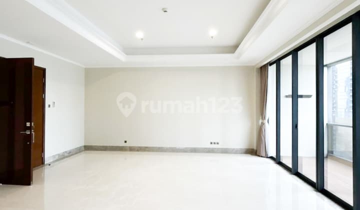 For Rent District 8 Senopati 4+1 Bedroom High Floor