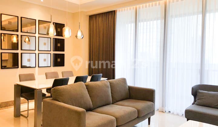 For Rent District 8 Senopati 3 Bedrooms Middle Floor