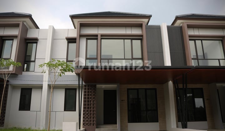 Rumah Minimalis 2 Lantai Shm Free Bphtb Dekat Pusat Kota Solo