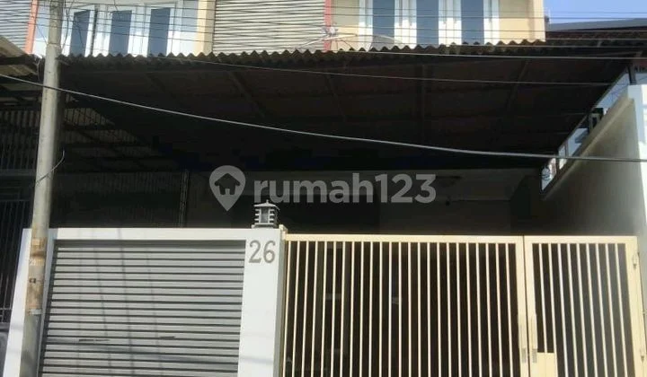 Rumah Siap Huni 3 Lantai di Grogol Jakarta Barat Akses Jalan 3 Mobil Rumah Siap Huni 3 Lantai di Grogol Jakarta Barat Akses Jalan 3 Mobil
