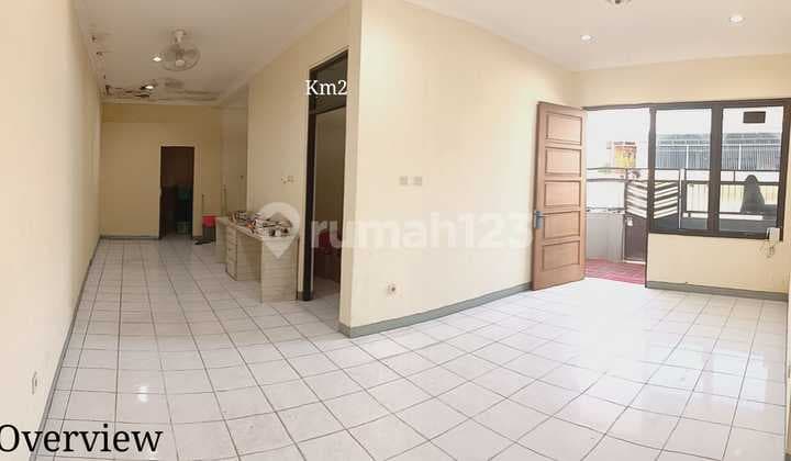 House for Sale on Jalan Kartini, Gunung Sahari, Central Jakarta