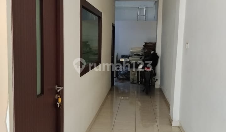 Cepat!!! Ruko 3.5 Lantai di Komplek Roxy Mas Jakarta Pusat