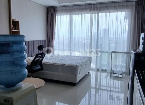 Di Sewa Apartemen Puri Mansion Full Furnish